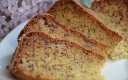 How to Make Perfect Banana Bread - A Step-by-Step Guide