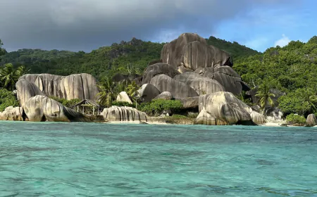 Travel Guide for Pakistanis: Exploring Seychelles - Visa, Accommodation, and Tips